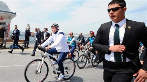 C­u­m­h­u­r­b­a­ş­k­a­n­ı­ ­E­r­d­o­ğ­a­n­ ­b­i­s­i­k­l­e­t­ ­s­ö­z­ü­n­ü­ ­t­u­t­t­u­